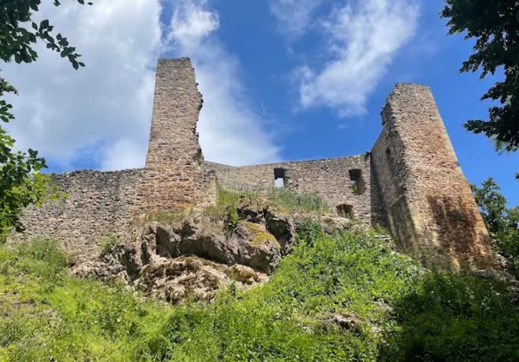 Ruine Schwärzenberg, Germany